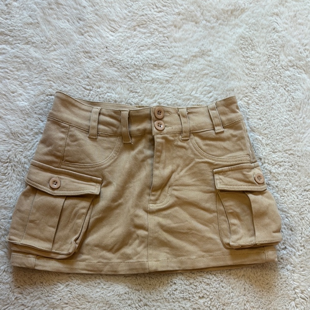Amazon Tan Mini Cargo Skirt Casual Resort Wear